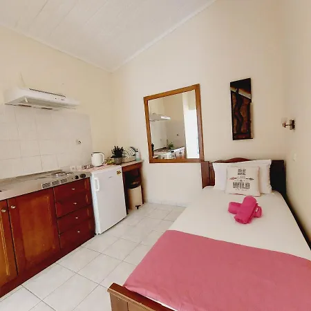 Apart-hotel Zoi & Alexia *